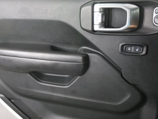 Used 2020 Jeep Gladiator Sport w/ Quick Order Package 24S image 27