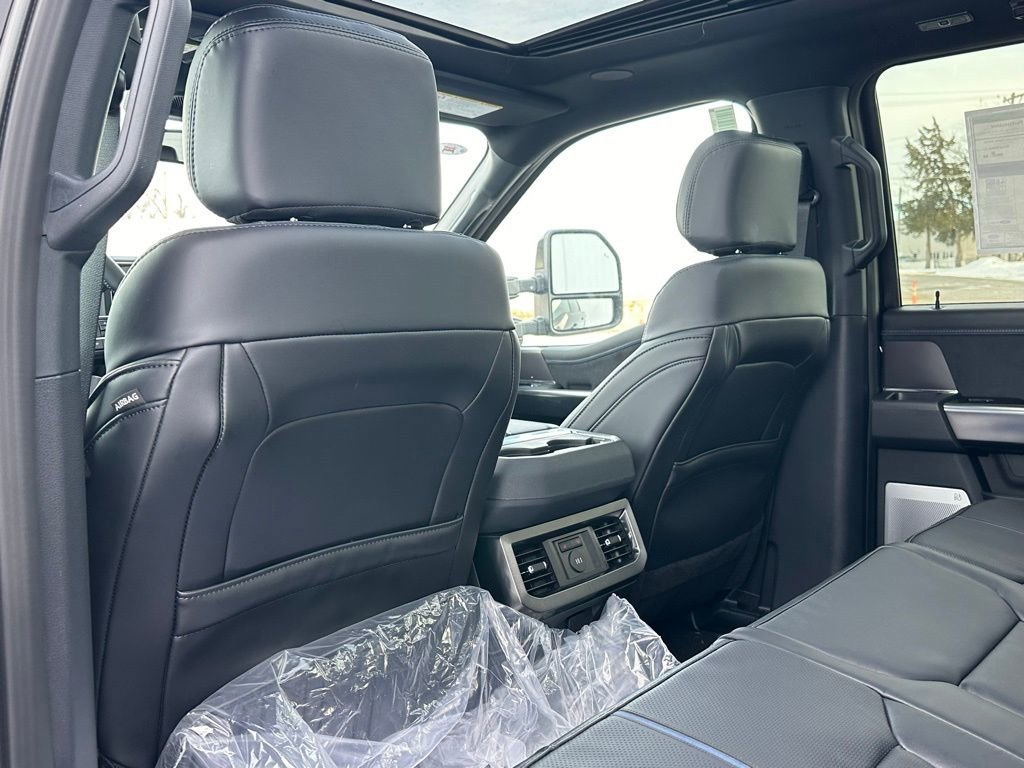 New 2026 Ford F350 Platinum w/ Tremor Off-Road Package image 11