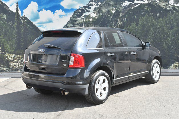 Used 2011 Ford Edge SEL w/ 202A Rapid Spec Order Code AWD/4WD image 3