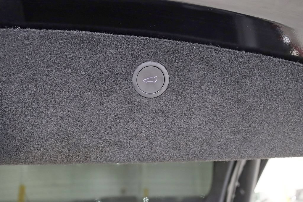 Used 2022 Tesla Model X Plaid AWD/4WD image 41