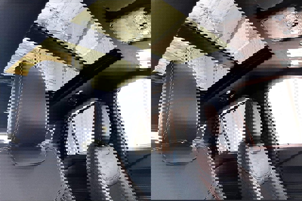 Used 2023 Ford Explorer ST w/ ST Street Pack image 27