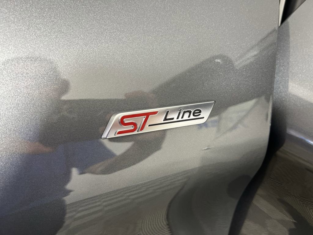 Used 2026 Ford Explorer ST-Line w/ ST-Line Street Pack image 33