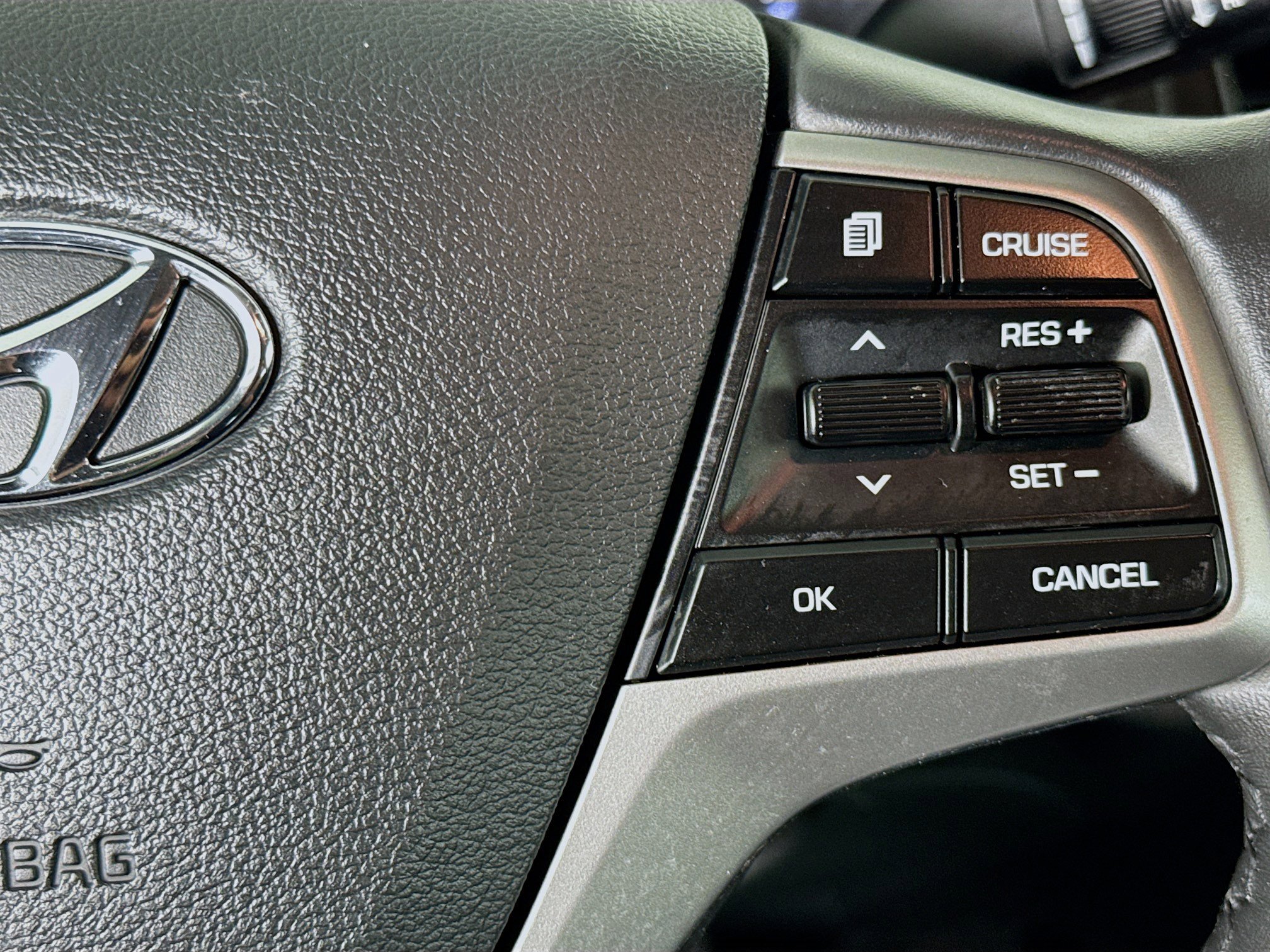 Used 2018 Hyundai Elantra Value Edition FWD image 14