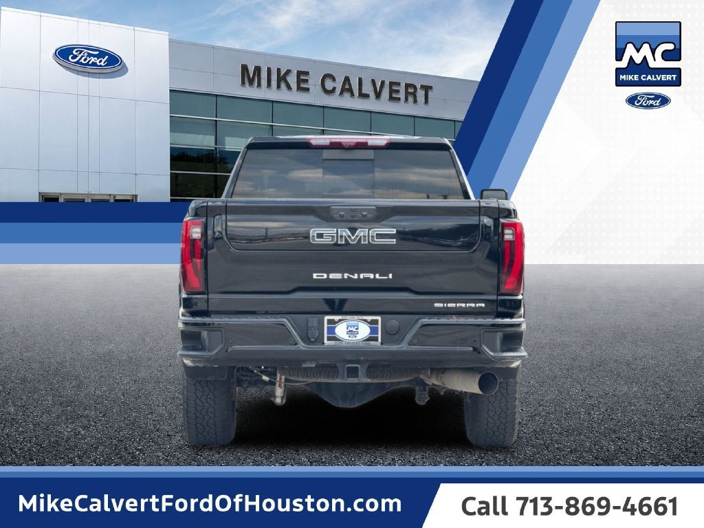 Used 2025 GMC Sierra 3500 Denali Ultimate AWD/4WD image 4
