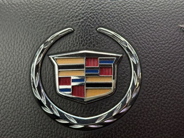 Used 2013 Cadillac XTS Luxury image 5