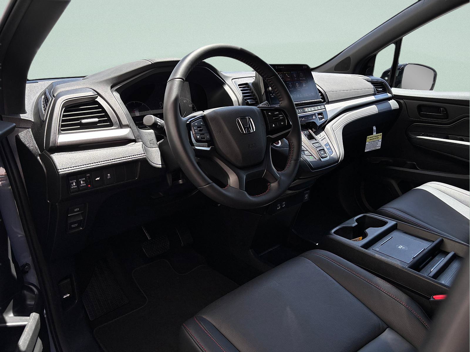 Certified 2025 Honda Odyssey Sport-L image 14