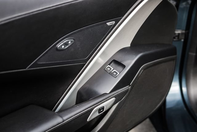 Used 2019 Chevrolet Corvette Stingray Coupe w/ 1LT RWD image 17