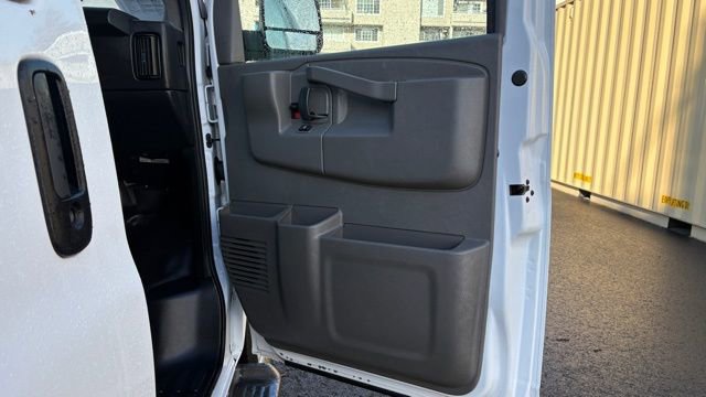 Used 2023 Chevrolet Express 3500 LS image 22