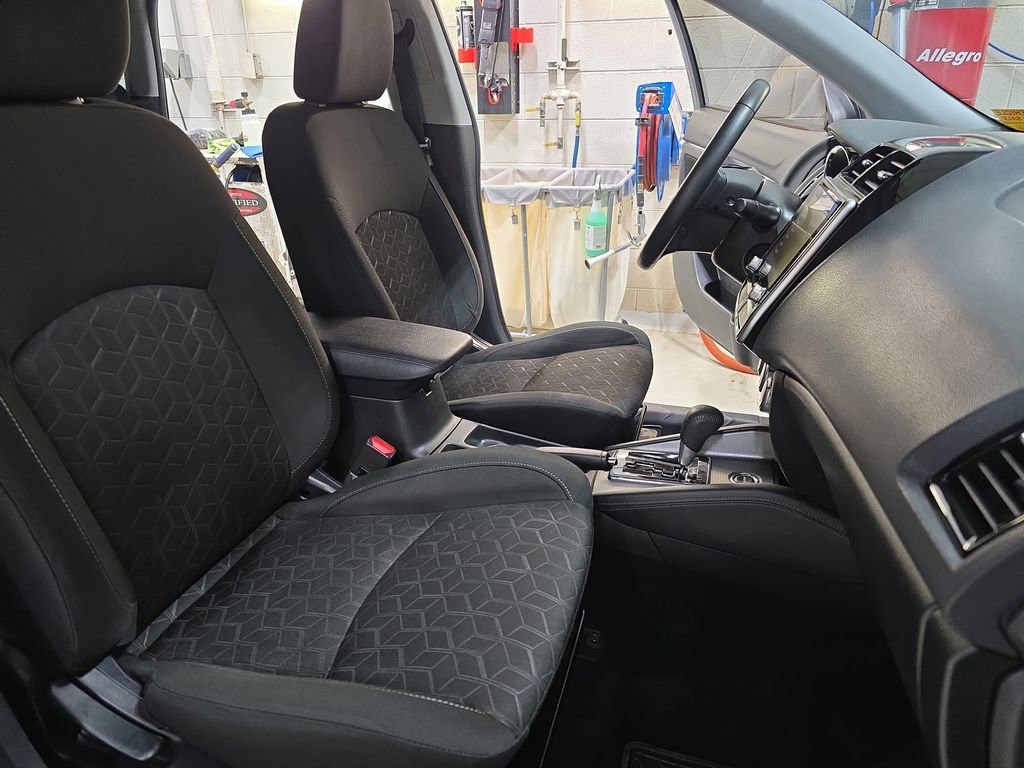 Used 2021 Mitsubishi Outlander Sport SE image 10