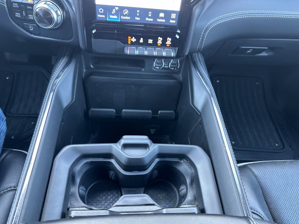 Used 2022 RAM 1500 Limited w/ Night Edition AWD/4WD image 55