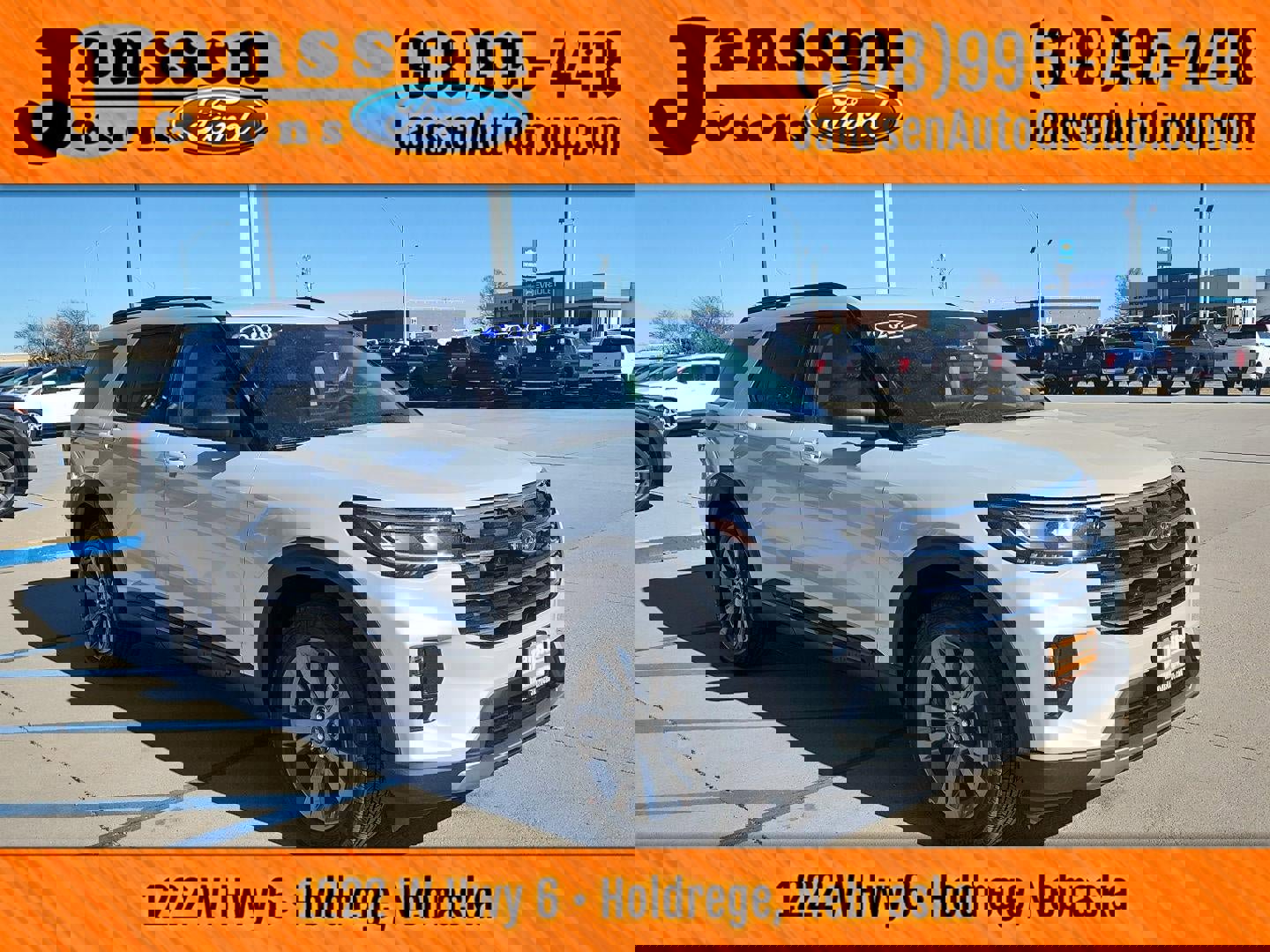 New 2026 Ford Explorer Active w/ Active Comfort Package image 4