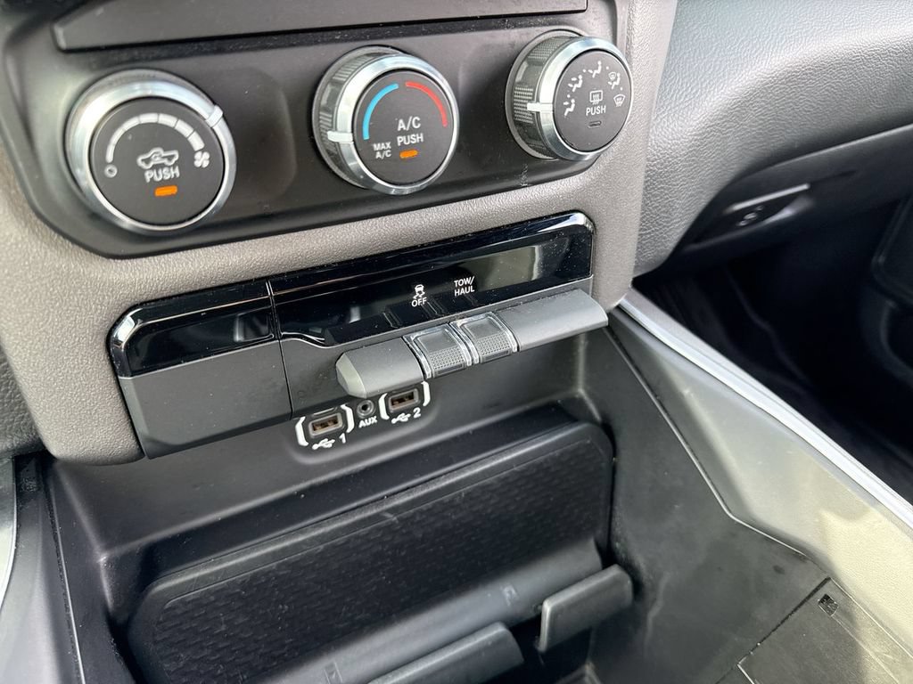 Used 2021 RAM 1500 Big Horn AWD/4WD image 19
