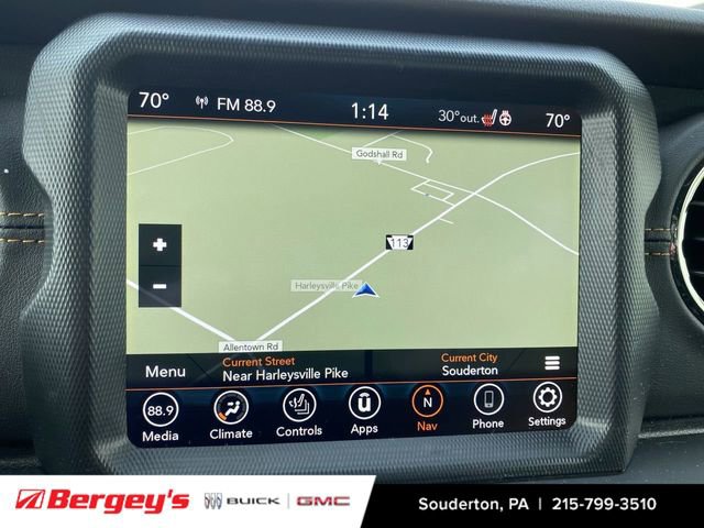 Used 2022 Jeep Wrangler Unlimited Sahara image 16