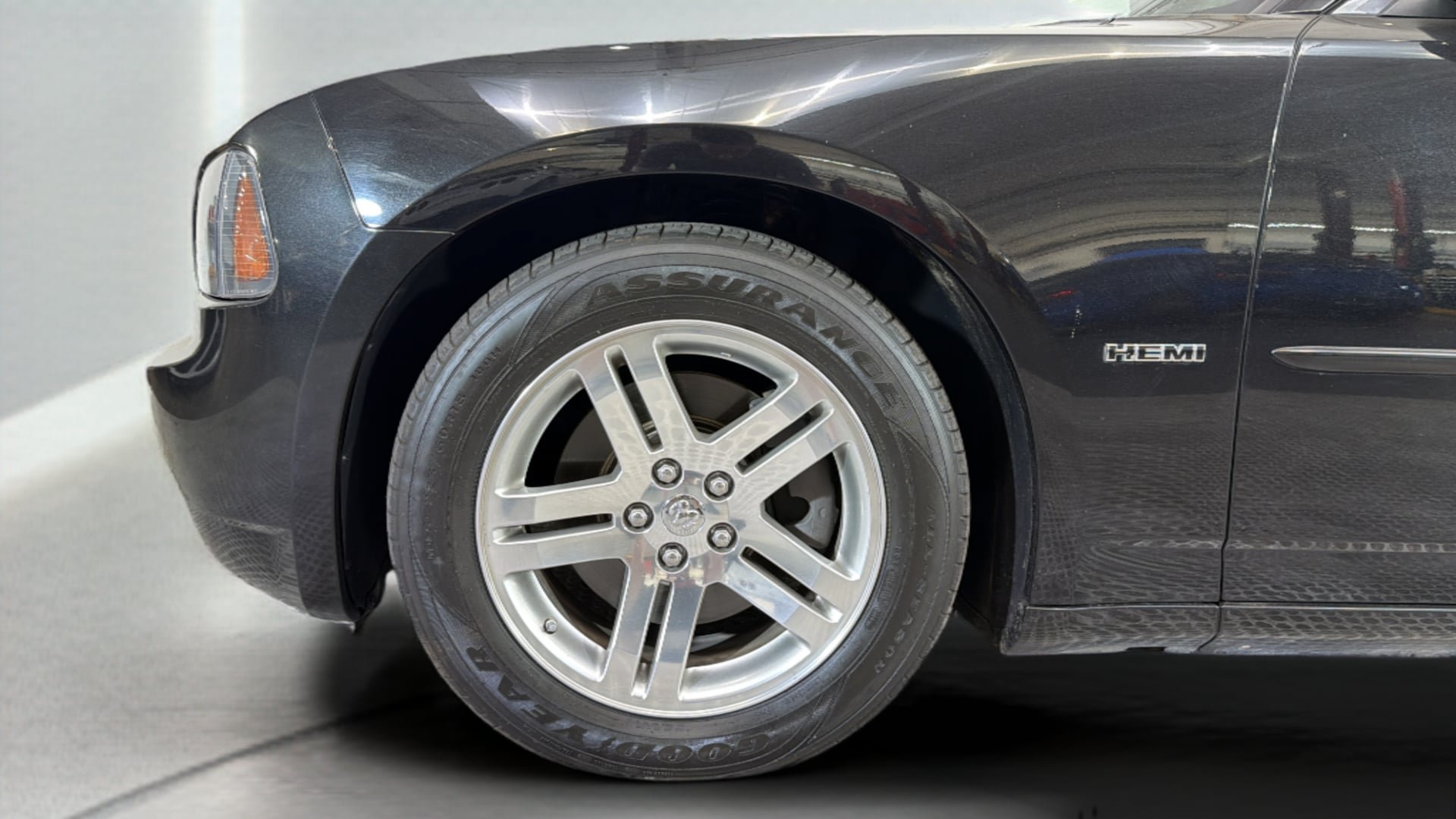 Used 2006 Dodge Charger R/T w/ Convenience Group II RWD image 36