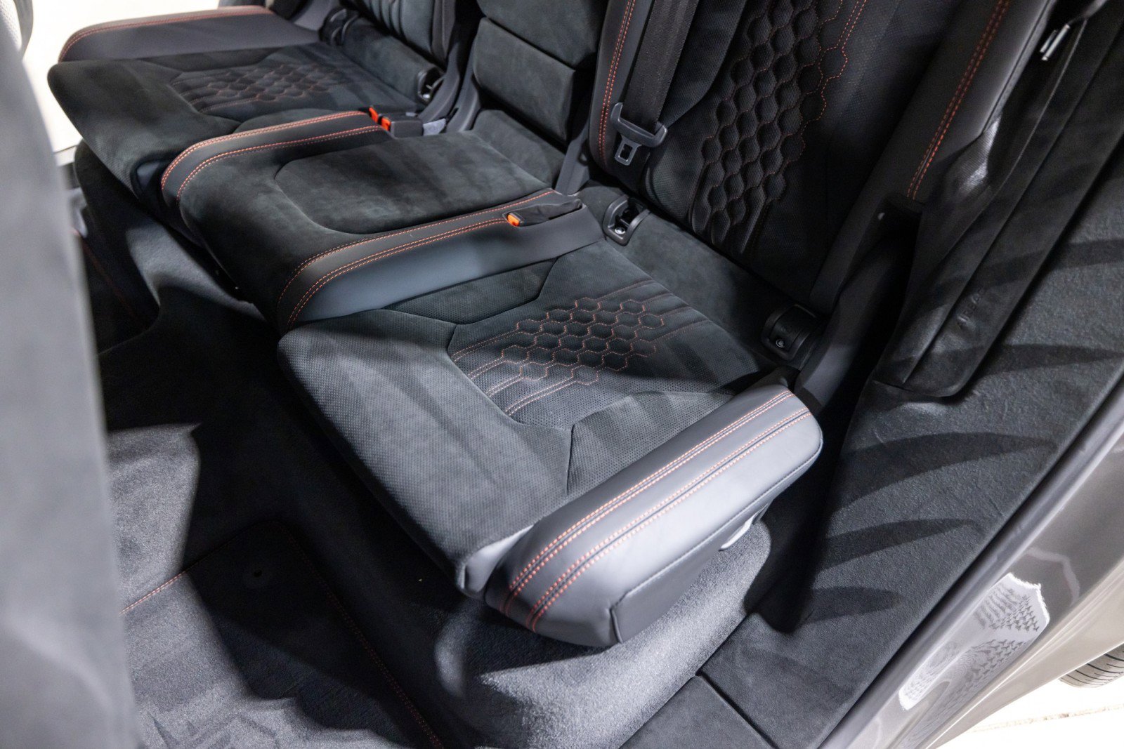 Used 2023 Lamborghini Urus Performante image 42