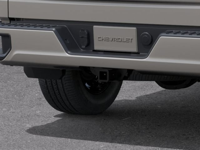 New 2026 Chevrolet Silverado 1500 Custom w/ LPO, Dark Essentials Package AWD/4WD image 16