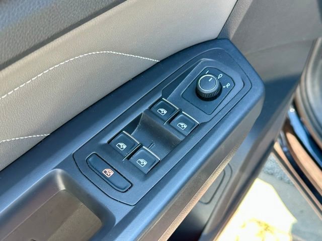 Used 2023 Volkswagen Atlas SE w/ Panoramic Sunroof Package AWD/4WD image 10