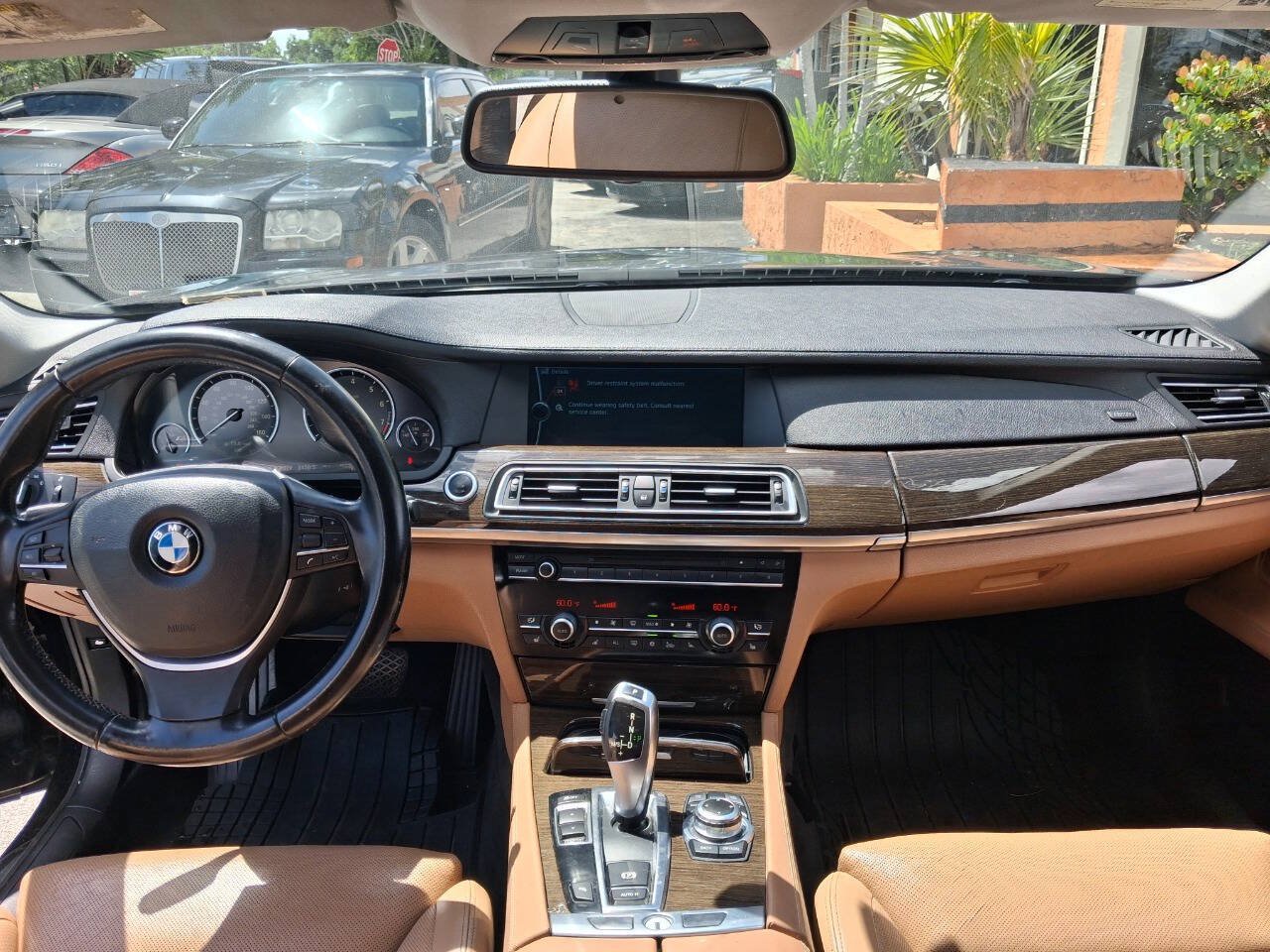 Used 2012 BMW 750Li RWD image 11
