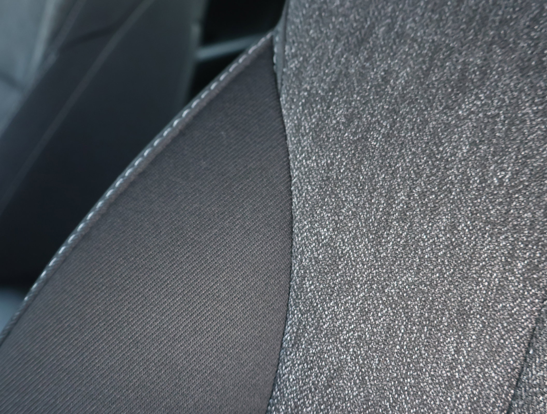 Used 2024 Honda Accord EX image 11