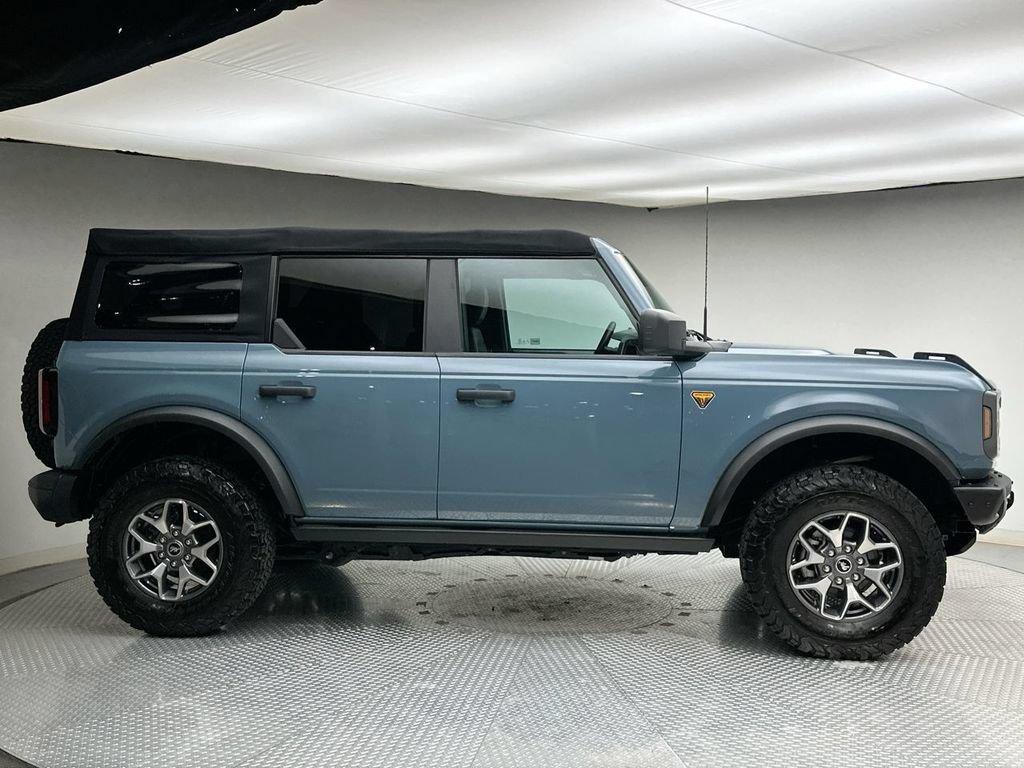 Used 2022 Ford Bronco Badlands AWD/4WD image 14