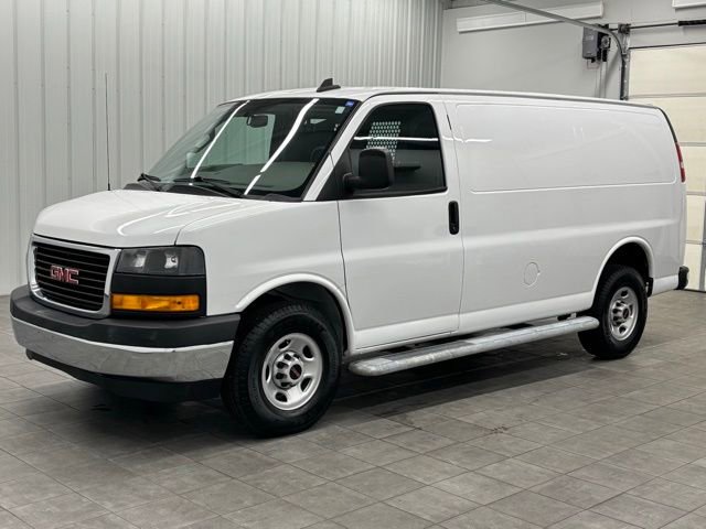 Used 2022 GMC Savana 2500 w/ Driver Convenience Package image 5