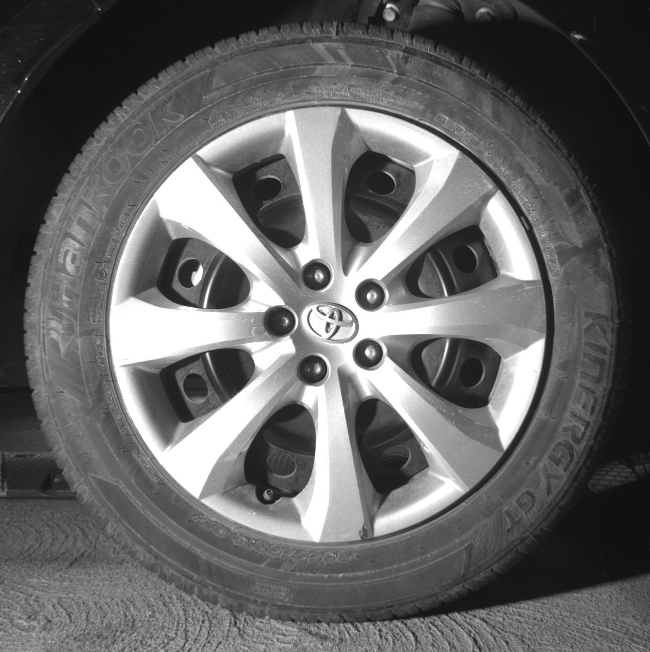 Used 2025 Toyota Corolla LE FWD image 15