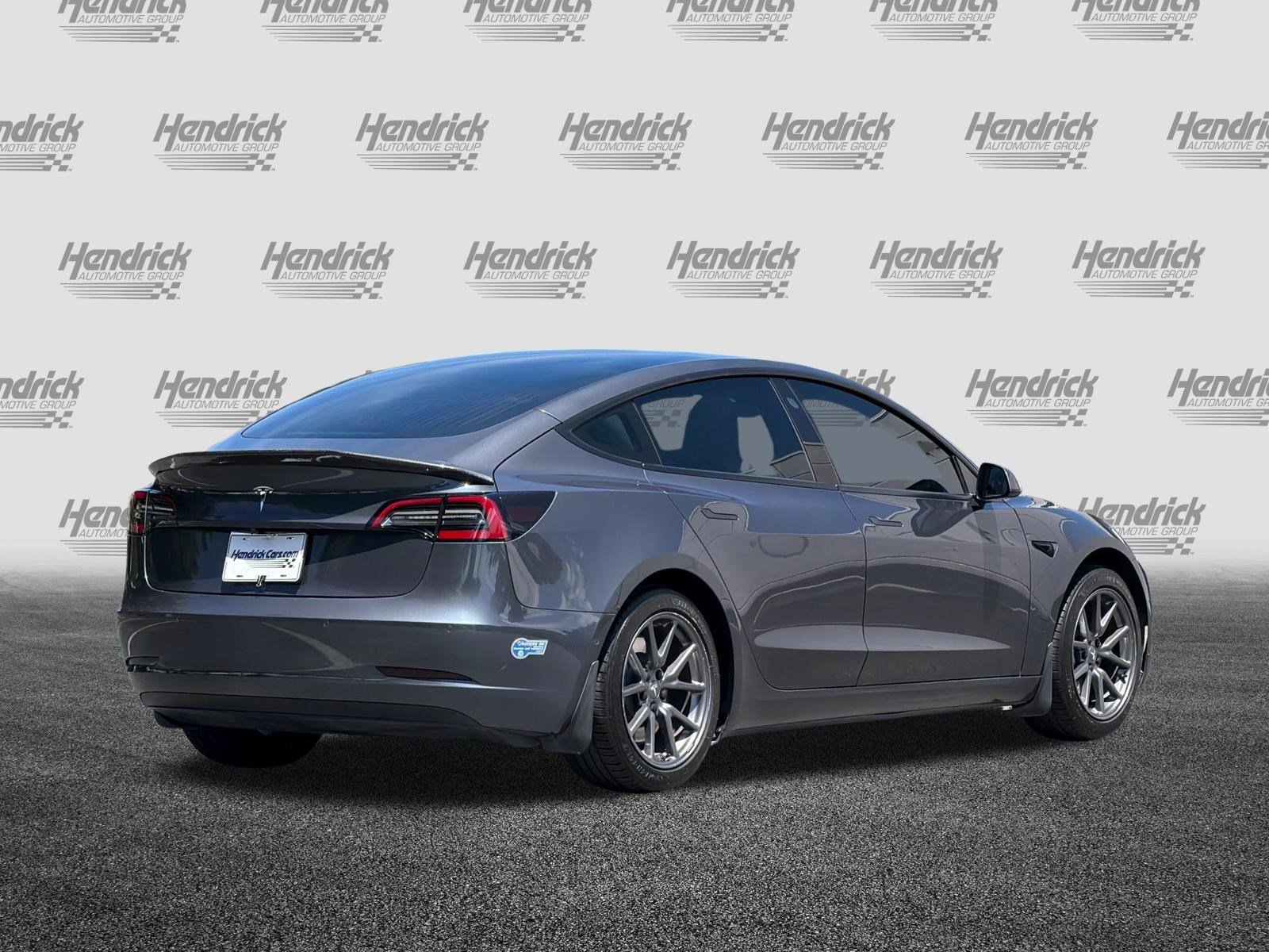 Used 2020 Tesla Model 3 Standard Range RWD image 5