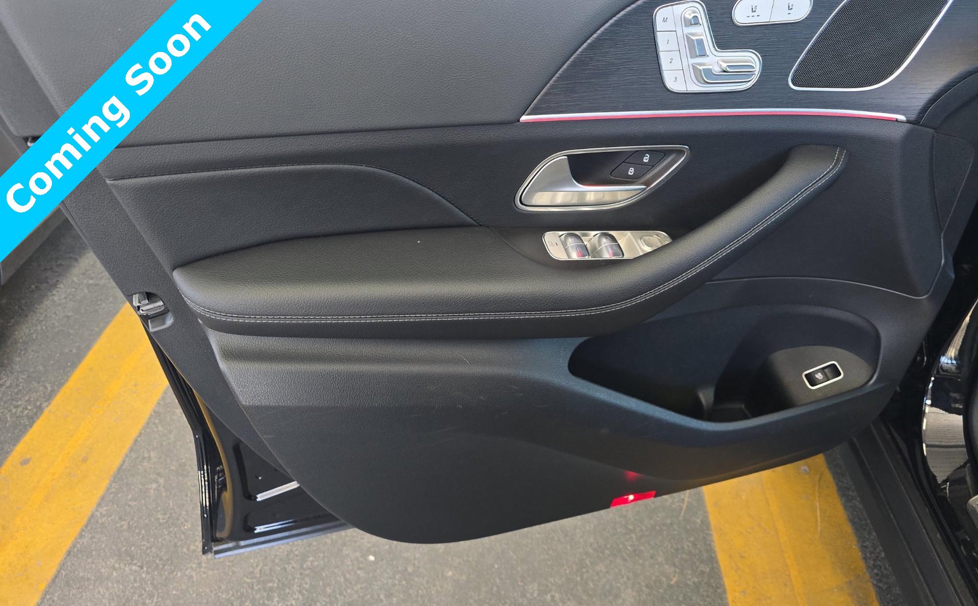 Used 2025 Mercedes-Benz GLE 450 4MATIC image 6