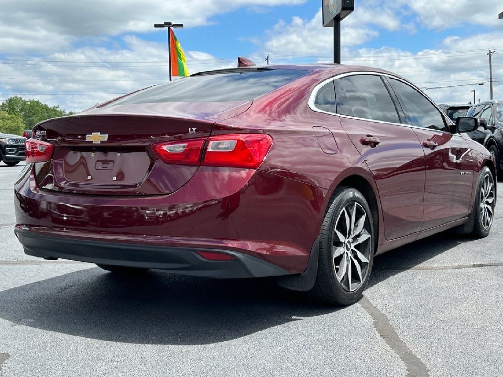 Used 2016 Chevrolet Malibu LT w/ True North Edition FWD image 8