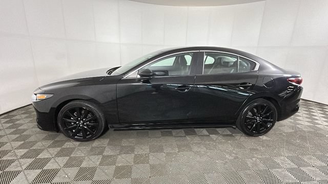Used 2024 MAZDA MAZDA3 s FWD image 5