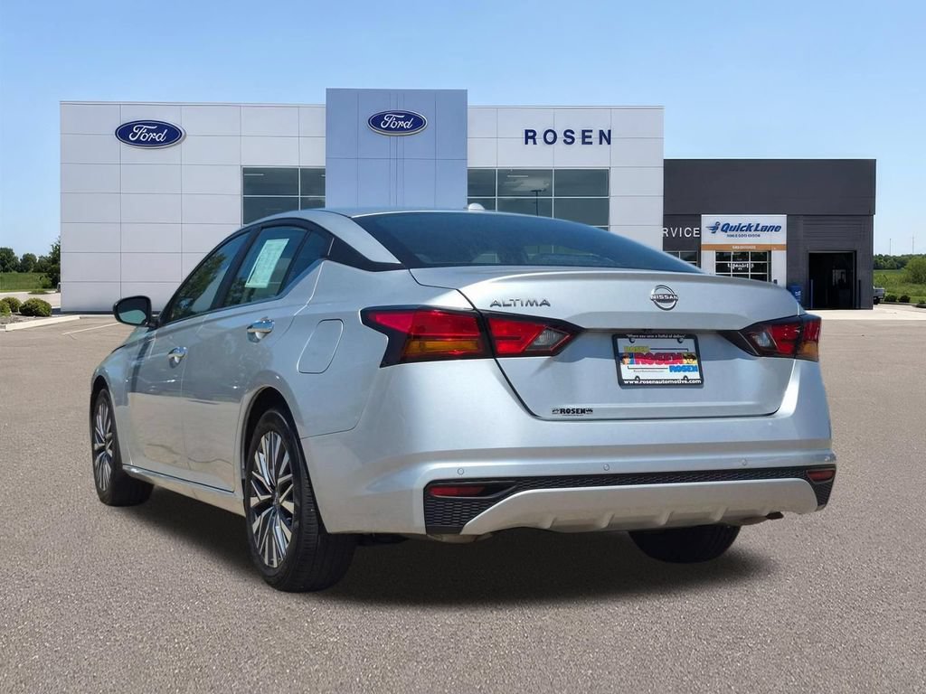 Used 2025 Nissan Altima 2.5 SV FWD image 5