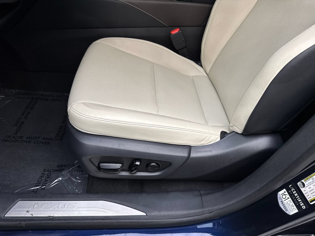 Used 2024 Lexus RX 350 FWD w/ Technology Package image 25