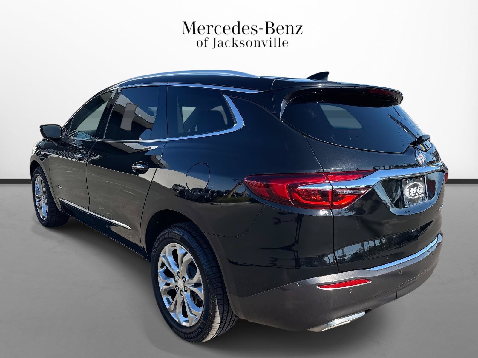 Used 2019 Buick Enclave Avenir w/ Avenir Technology Package FWD image 5
