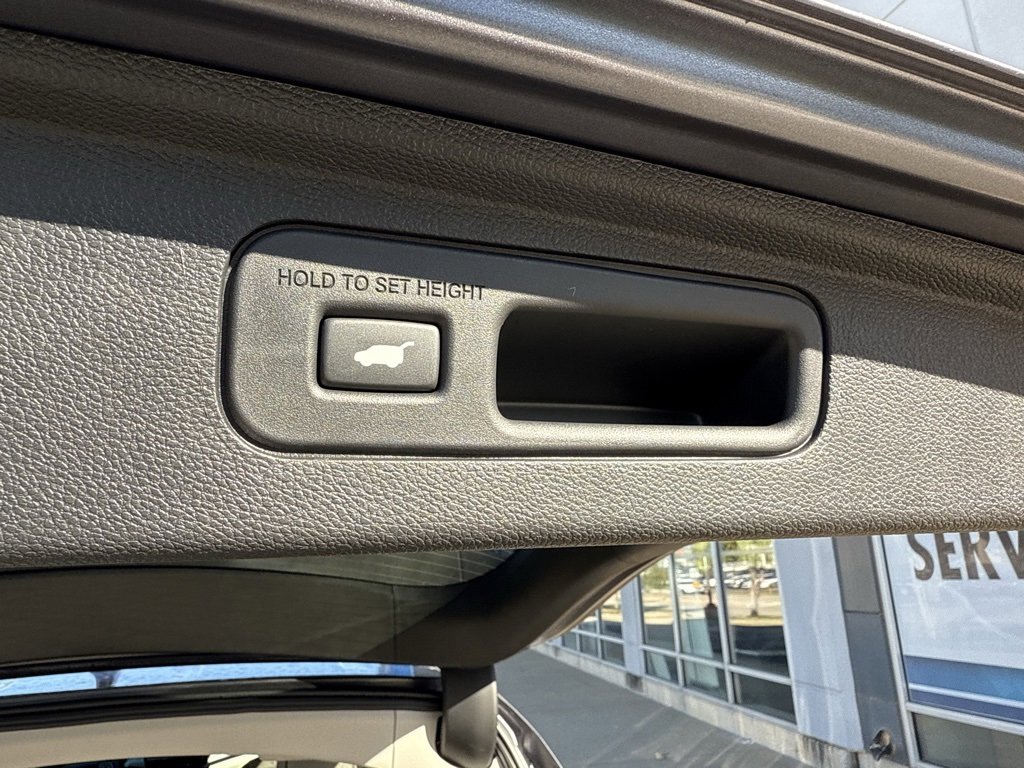New 2026 Honda Odyssey Touring image 37
