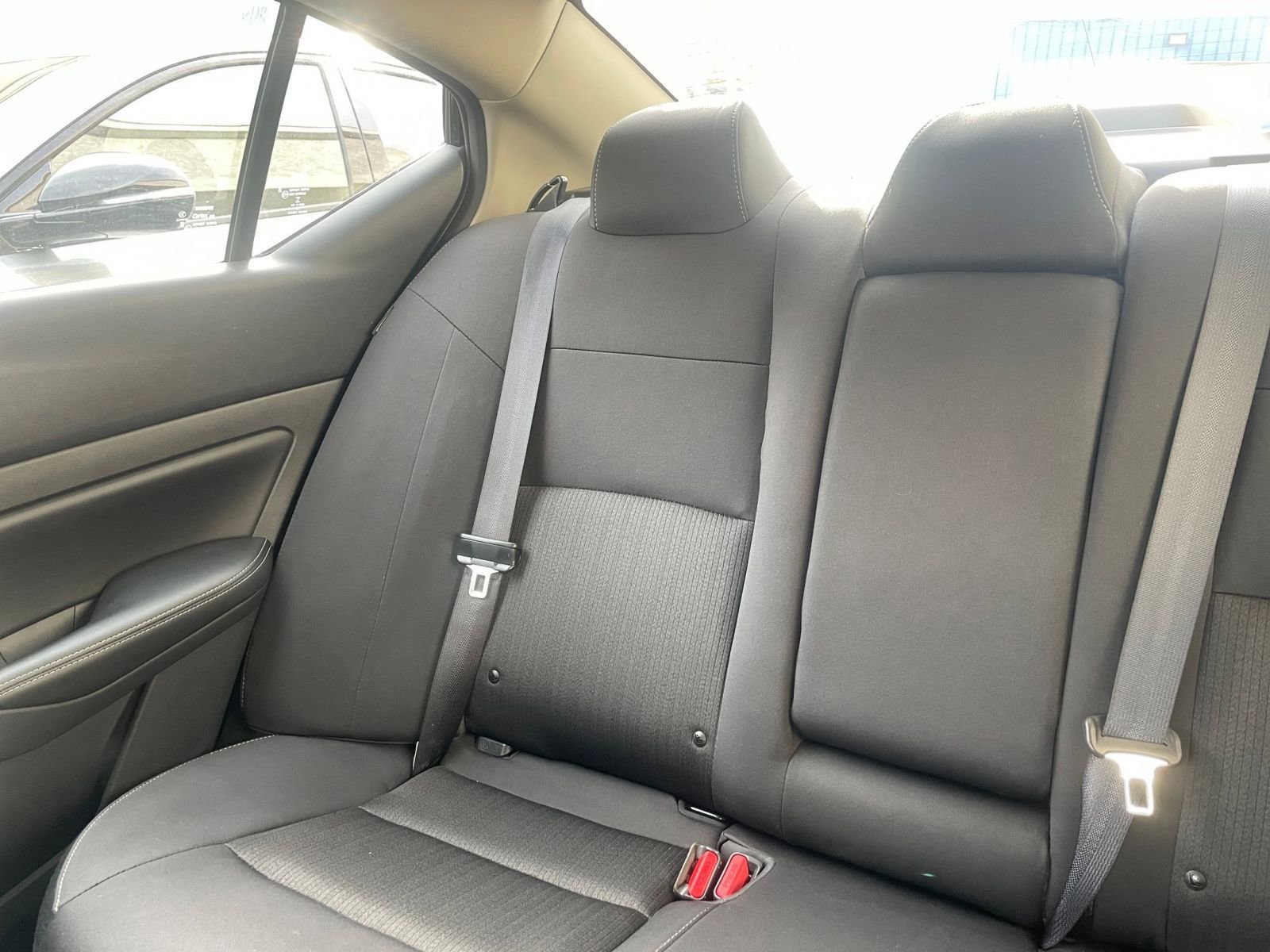 Used 2025 Nissan Altima 2.5 SV image 38