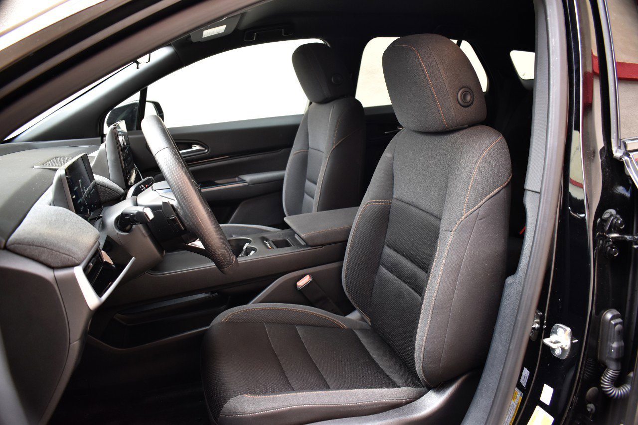 Used 2025 Honda Prologue EX image 14