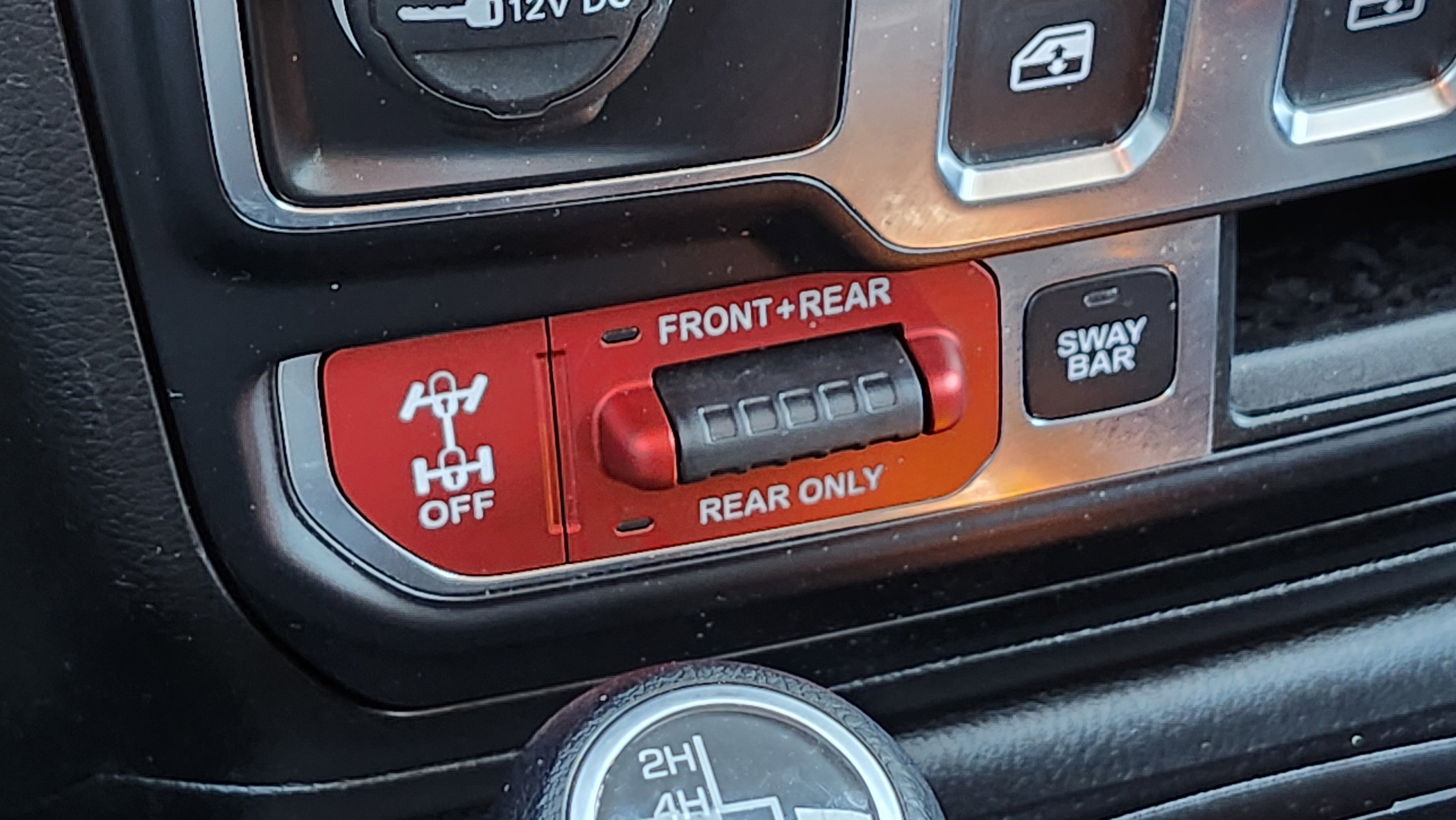 Used 2019 Jeep Wrangler Rubicon w/ Cold Weather Group image 29