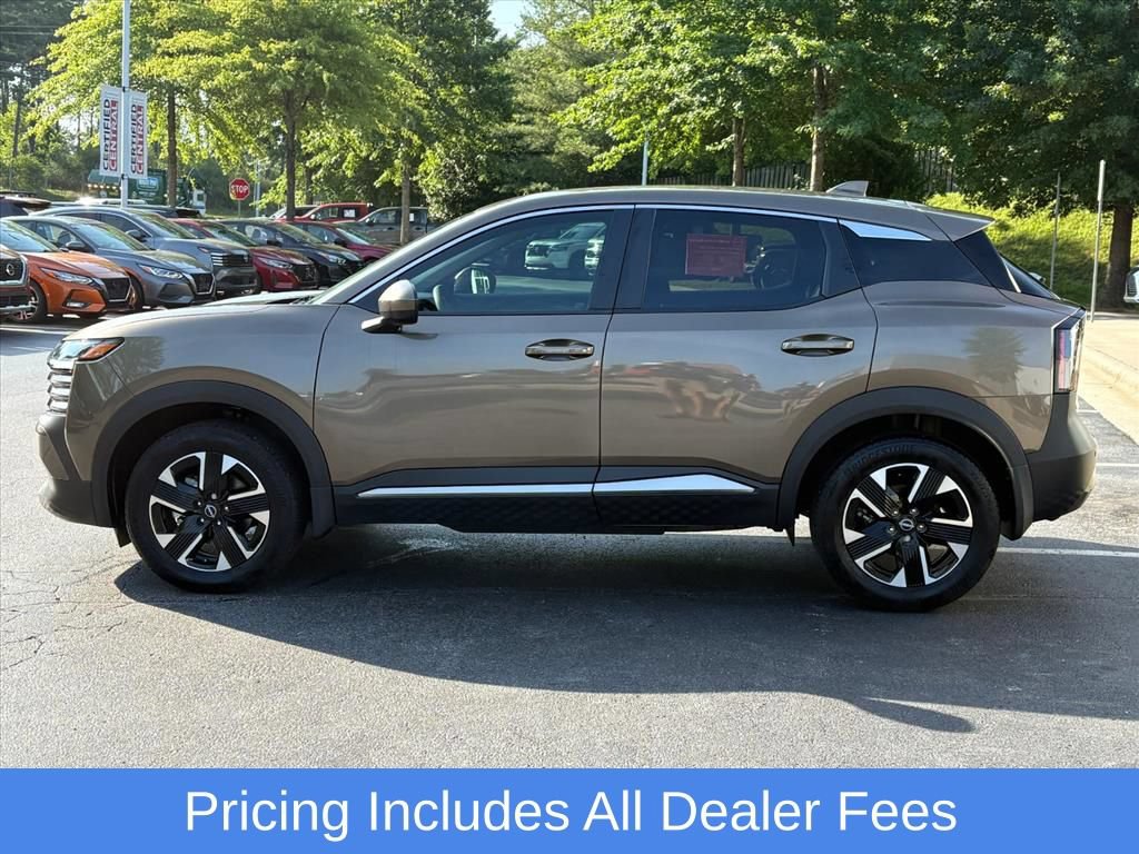 Certified 2025 Nissan Kicks SV AWD/4WD image 5