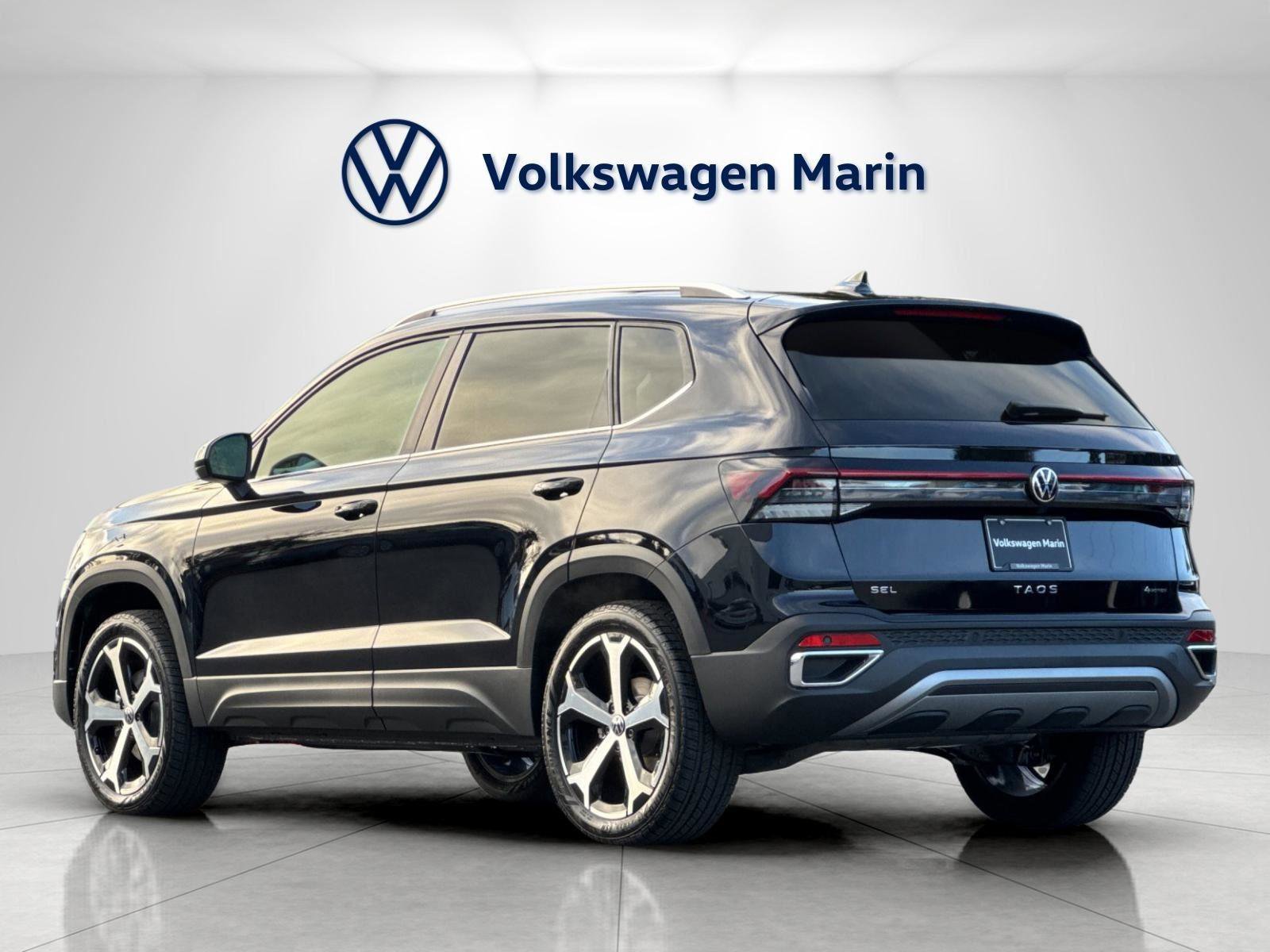 New 2026 Volkswagen Taos SEL image 3