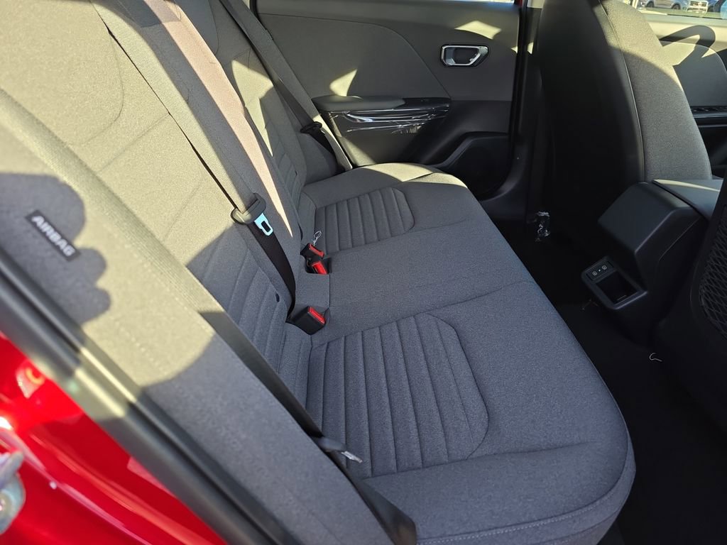 New 2025 Kia K4 EX image 20