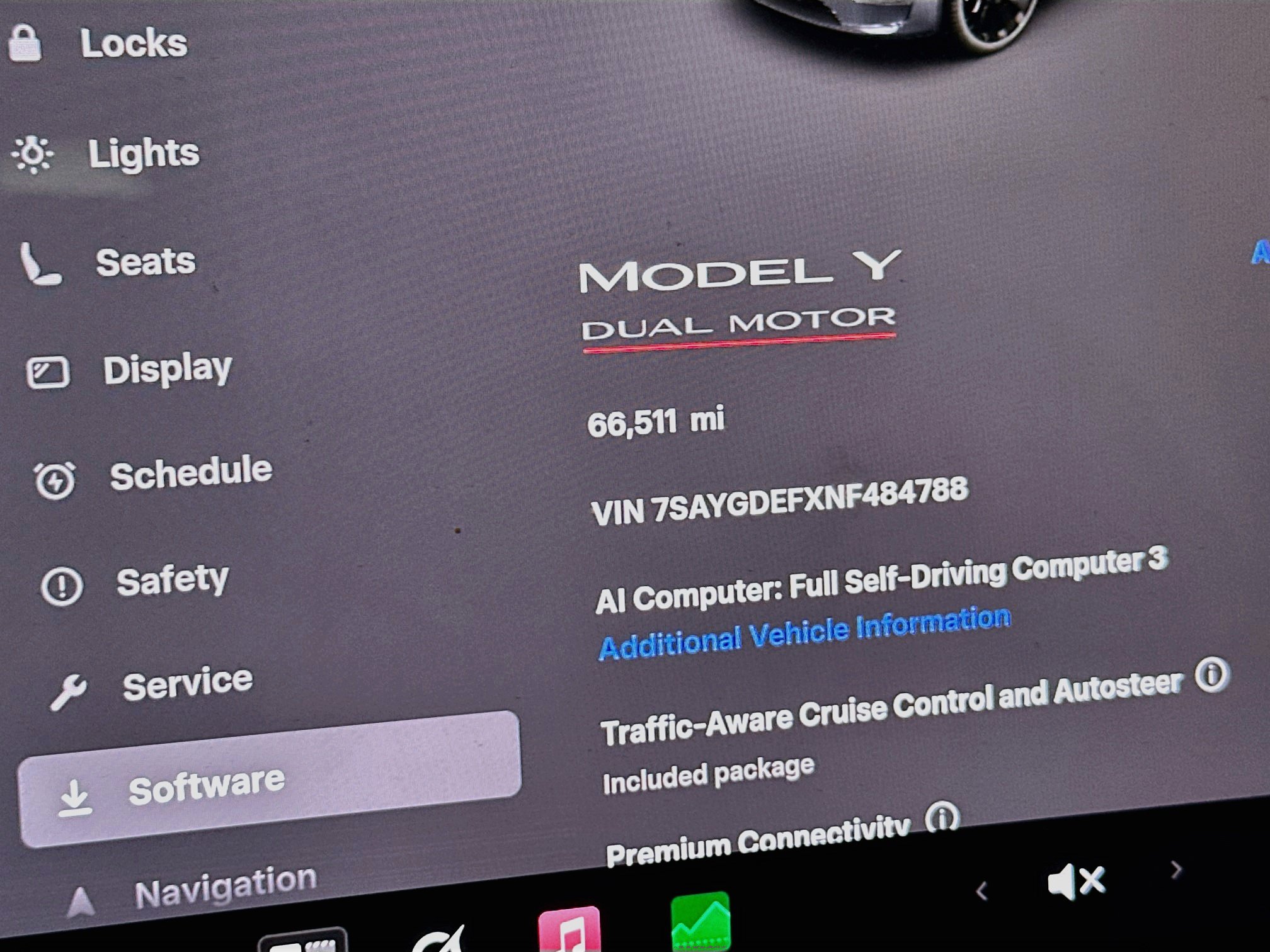 Used 2022 Tesla Model Y Performance AWD/4WD image 17