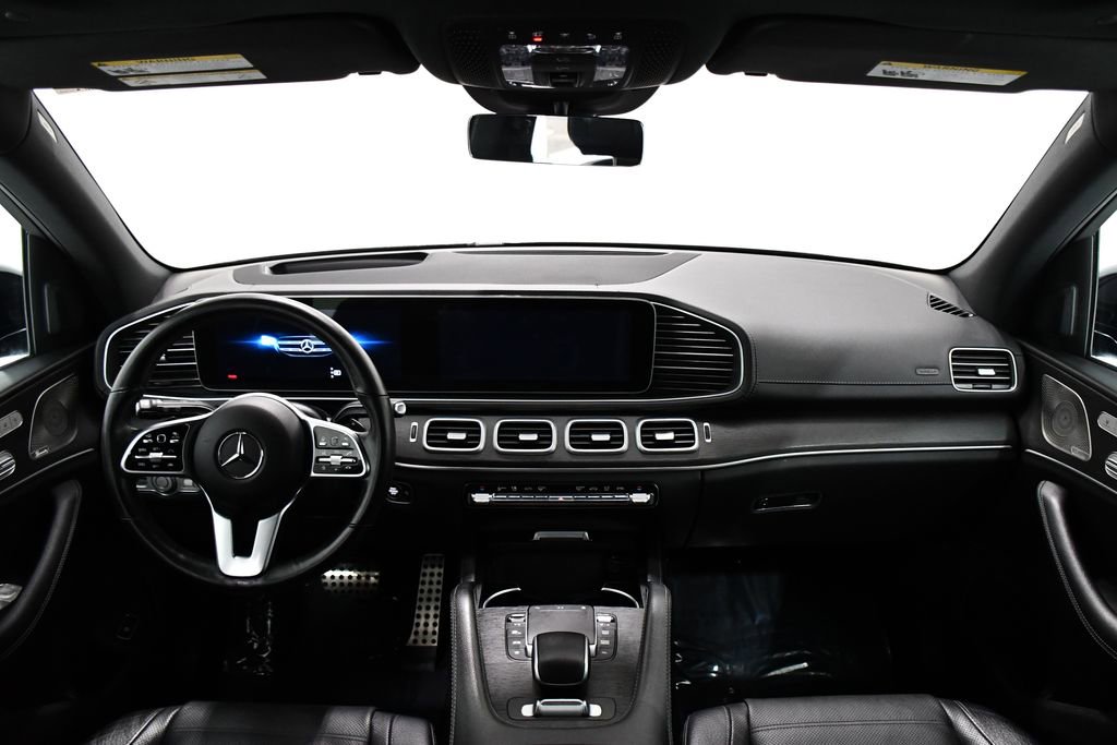 Used 2023 Mercedes-Benz GLS 580 4MATIC image 8