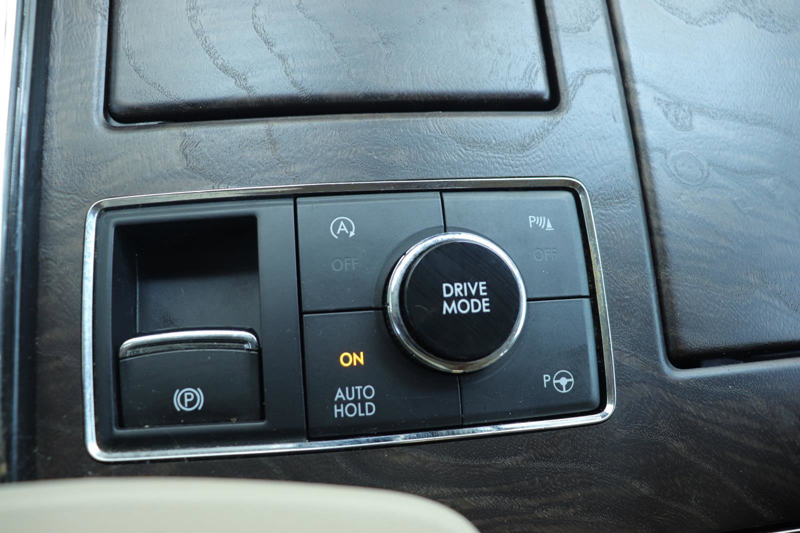 Used 2020 Lincoln Navigator Reserve w/ Luxury Package image 37