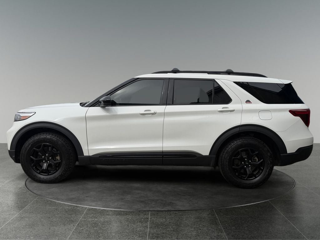Used 2021 Ford Explorer XLT w/ Equipment Group 202A RWD image 5