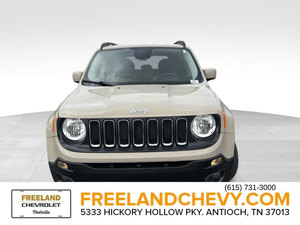 Used 2016 Jeep Renegade Latitude image 9