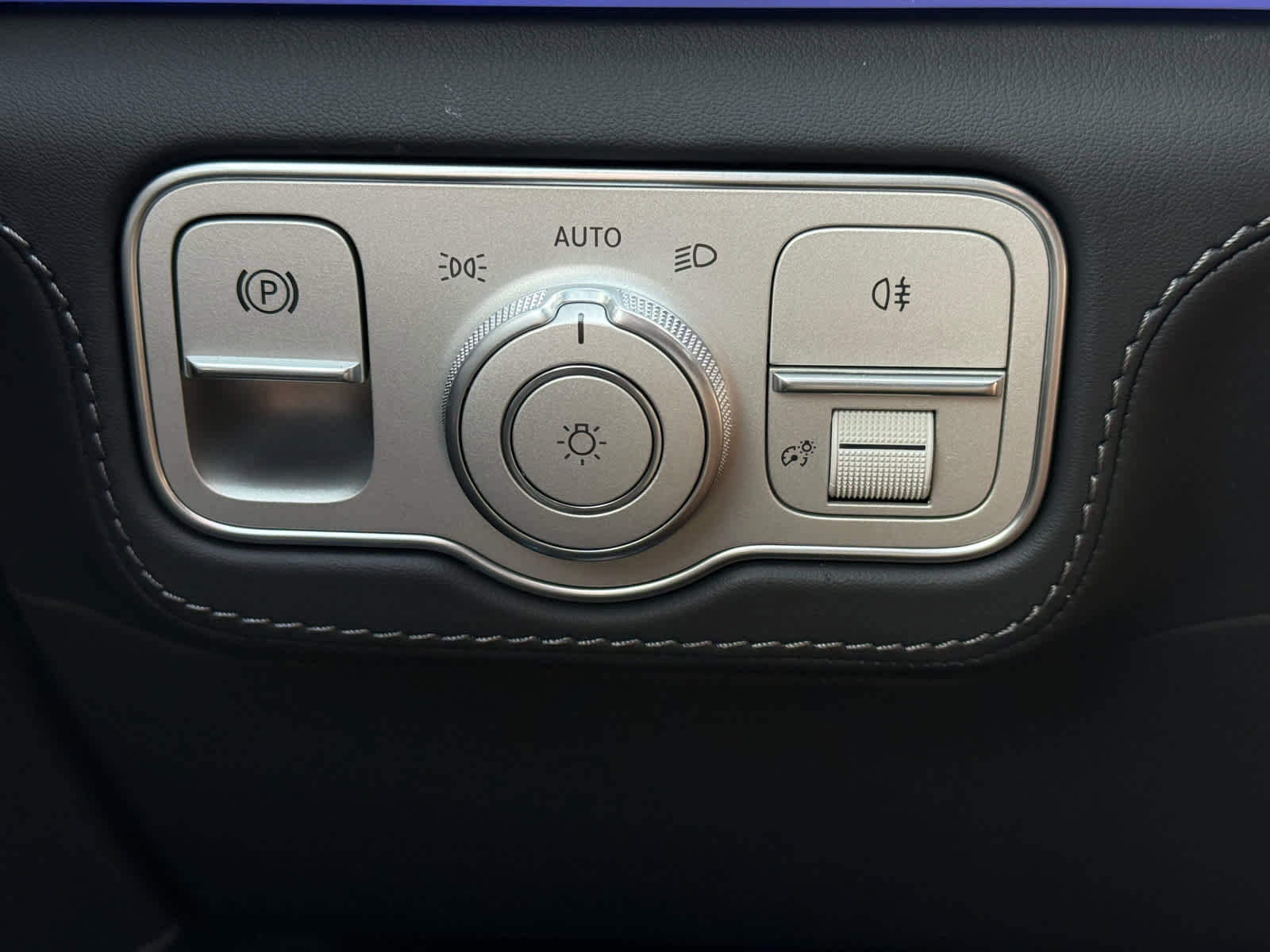 New 2025 Mercedes-Benz GLE 53 AMG 4MATIC image 30