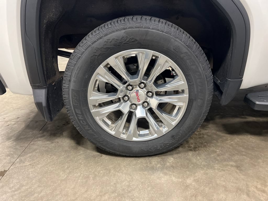 Certified 2020 GMC Sierra 1500 Denali w/ Technology Package AWD/4WD image 10
