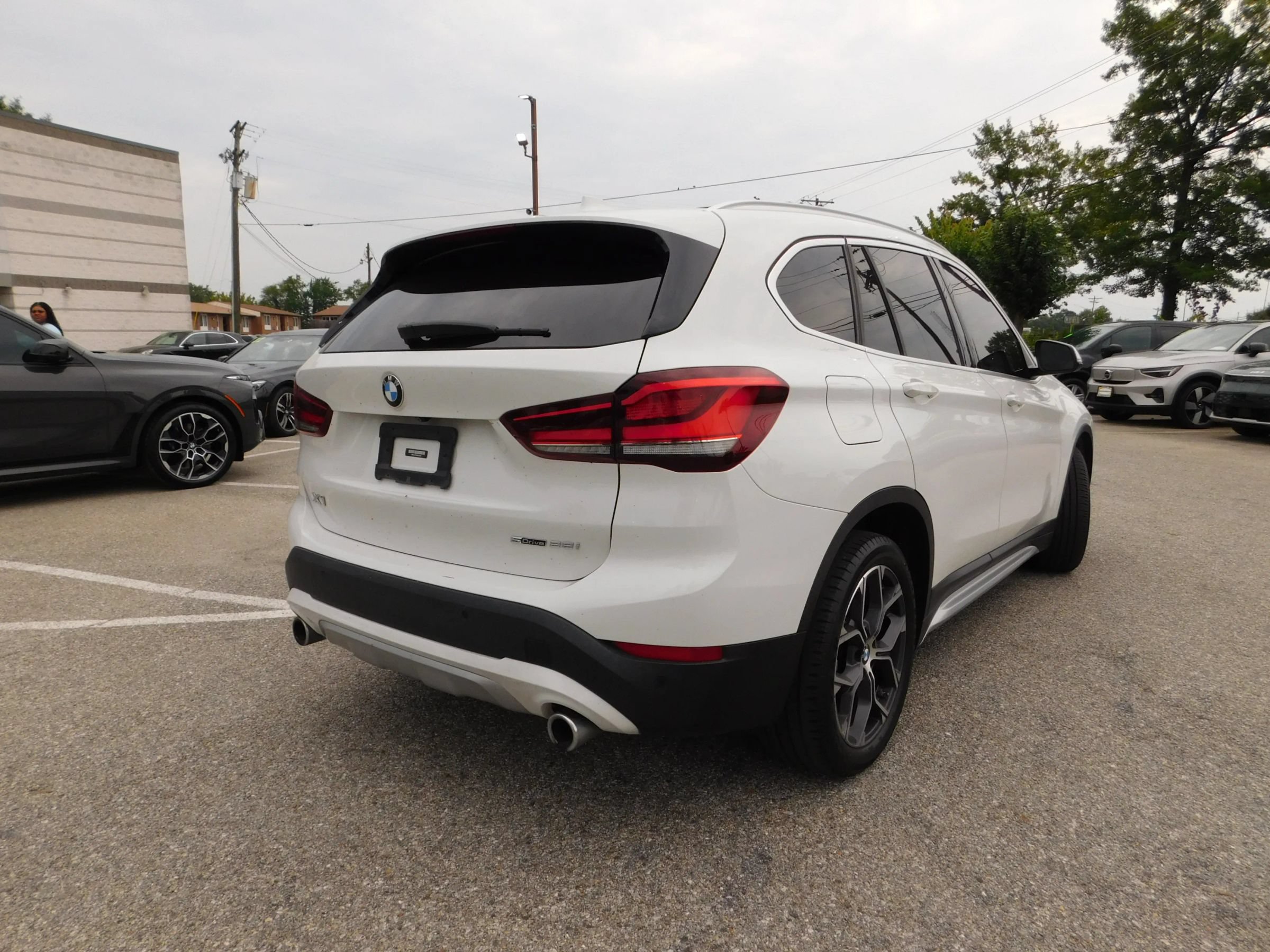 Used 2021 BMW X1 sDrive28i w/ Convenience Package FWD image 6