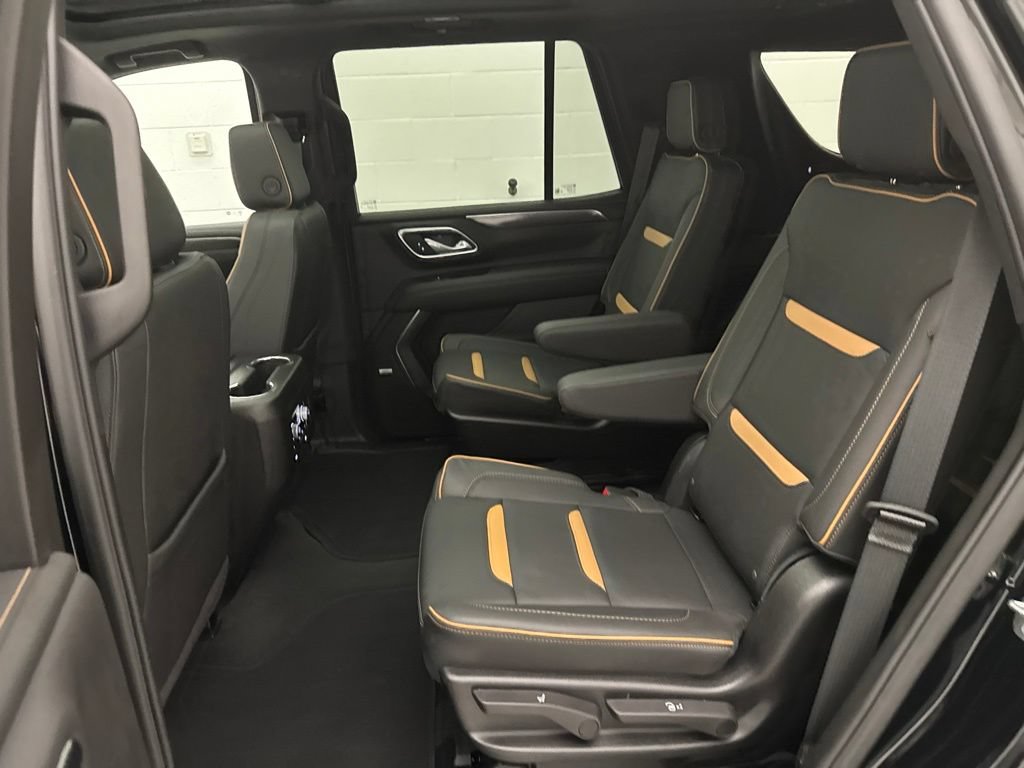 Used 2024 GMC Yukon AT4 w/ Technology Package AWD/4WD image 56