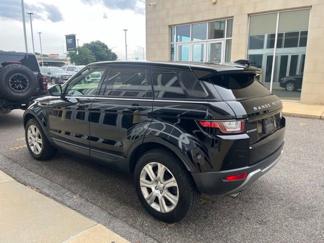 Used 2019 Land Rover Range Rover Evoque SE Premium AWD/4WD image 6